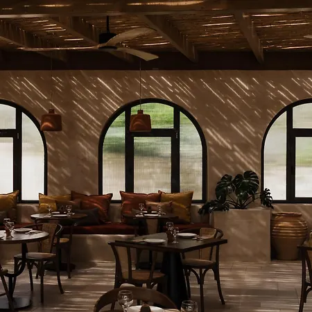 Momi Slow Living Готель 4*