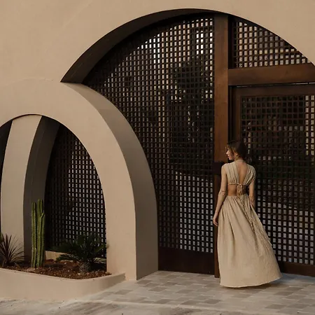 Momi Slow Living Готель Херсонісос