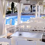 Szálloda Momi Slow Living Herszonisszosz