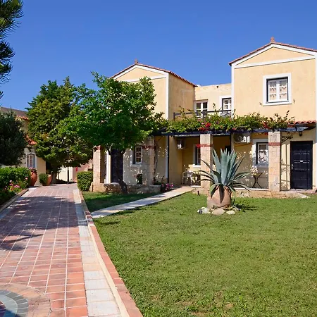 Momi Slow Living Hersonissos (Crete)