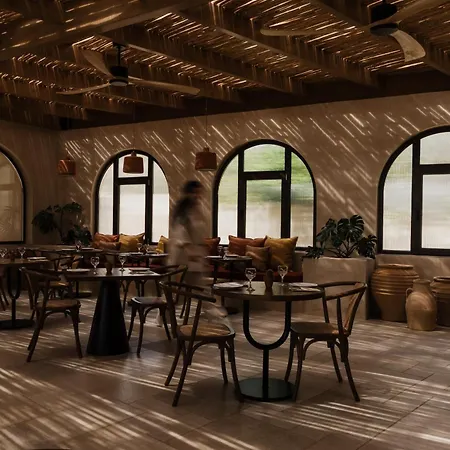 Momi Slow Living Hotel 4*