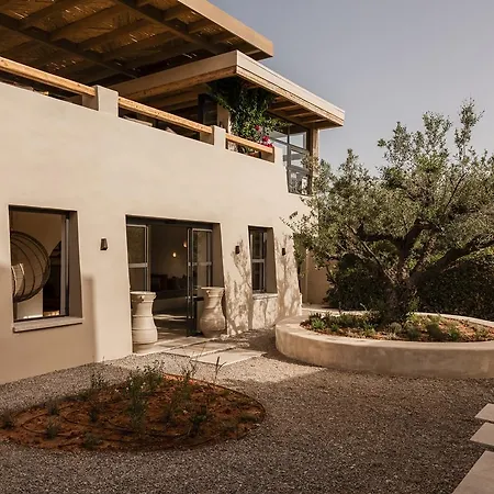 Momi Slow Living Otel