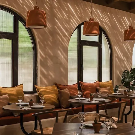 Hotel Momi Slow Living Hersonissos (Crete)