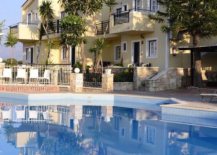 Momi Slow Living Hotel Hersonissos (Crete)